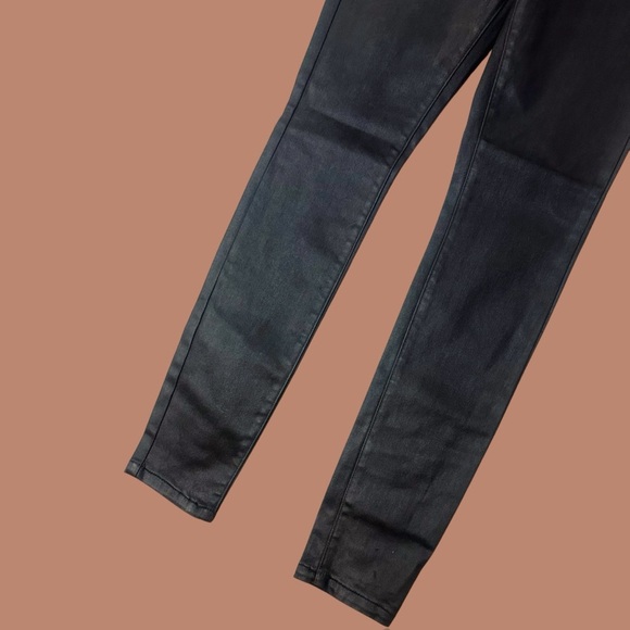 NWT Blank NYC Black Coated Denim Pull-On Zipper Detail Legging Size 25 - Picture 11 of 16